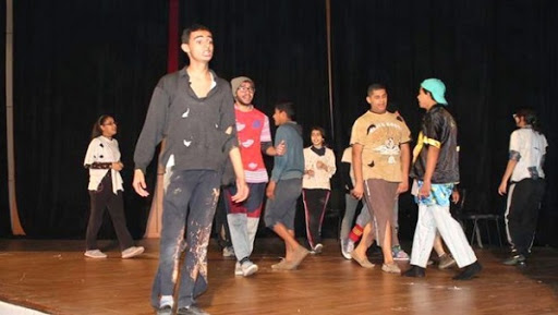 La pièce de théâtre « Les morts vivants » présentée à Alger: la triste réalité de l’artiste