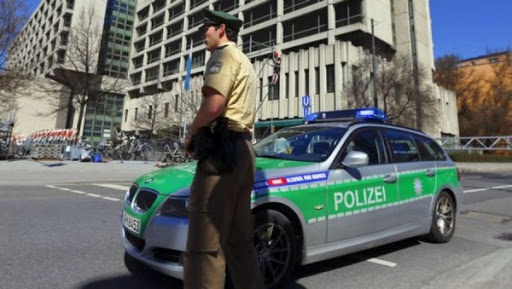 Le général major Hamel s&rsquo;enquiert à Berlin de l&rsquo;expérience de la Police allemande