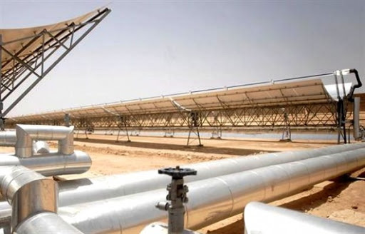 Le président Bouteflika ordonne la dynamisation du programme des énergies renouvelables