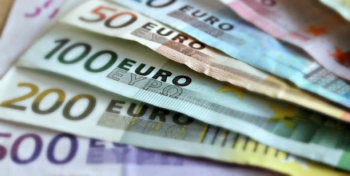 Les faux-monnayeurs profitent de la pénurie de la monnaie européenne: saisie de 5 830 euros falsifiés