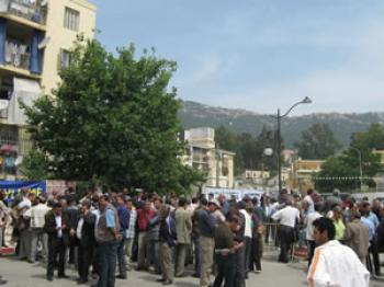 Logements AADL àTizi Ouzou: Les souscripteurs organisent un rassemblement