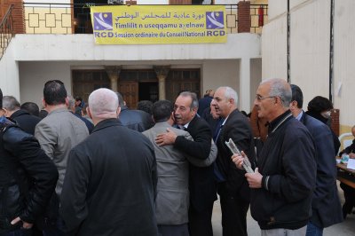 Nouvelles démissions au RCD : quarante-deux militants se retirent