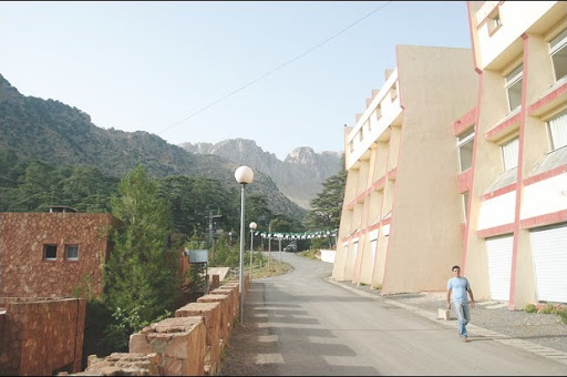 Pour sauver une saison difficile: des remises de 30% à la station climatique de Tikjda