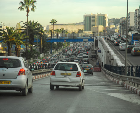 Projets de rocades et de doublements de voies pour fluidifier la circulation à Alger