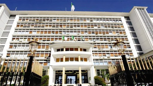 Remaniement: bouteflika consultera saâdani et ouyahia