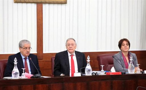 Révision de la Constitution: M. Sellal présente le projet devant la commission conjointe du parlement