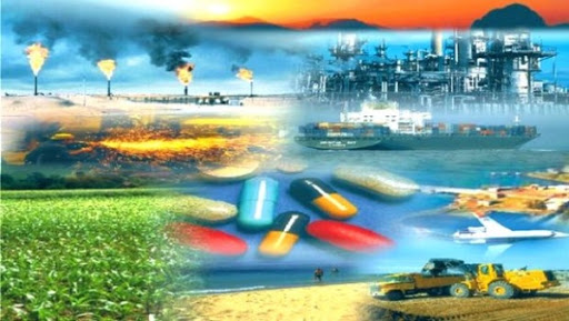 Sellal appelle les hommes d&rsquo;affaires algériens établis aux Emirats arabes unis à investir dans leur pays