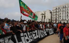 Tizi-Ouzou : 12 supporteurs du MC Oran arrêtés pour agression