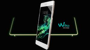 WIKO FEVER  4G Le 1er Smartphone phosphorescent au monde.