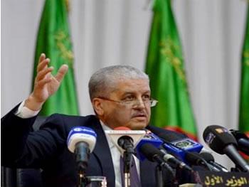 Abdelmalek Sellal hausse le ton à Annaba: « Il faut travailler plus… »