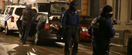 Après avoir déjoué un attentat, les services de sécurité français mènent des enquêtes tous azimuts