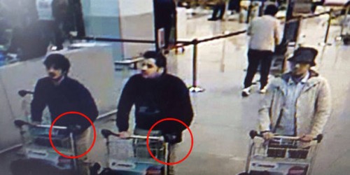 Attentats de Bruxelles: la photo de trois terroristes à l’aéroport, Daech revendique