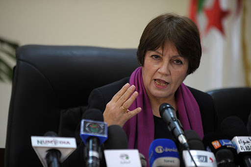 Benghebrit aux contractuels :«Démissionnez, nous embaucherons d’autres enseignants»