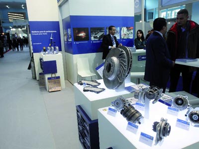 Contrefaçon de la Pièce de rechange automobile Équipementiers et concessionnaires tirent la sonnette d’alarme