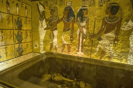 Egypte : deux chambres cachées dans le tombeau de Toutankhamon