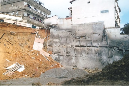 En raison de travaux d’excavation en grande profondeur à la rue Jean-Jaurès (El-Biar): Affaissement de la chaussée et fragilisation des fondations des habitations voisines