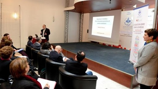 Femmes et journalisme: la formation, l&rsquo;éthique et l’encouragement à l’accès aux responsabilités recommandés