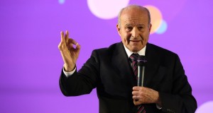 Isssad Rebrab met le paquet : 600 milliards cts pour le rachat du groupe El-Khabar