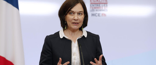 La ministre française Laurence Rossignol sur la mode islamique : « Les marques font la promotion de l&rsquo;enfermement du corps des femmes »