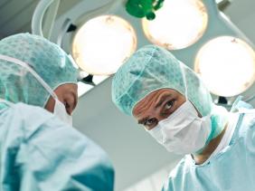 L’EH Dr Benzerdjeb dispose d’une structure organisationnelle pour le dépôt de plaintes: Les erreurs médicales, objet d’une rencontre médecins-secteur de la justice