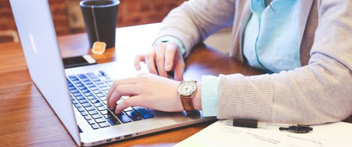 Les femmes algériennes de plus en plus nombreuses à créer des entreprises