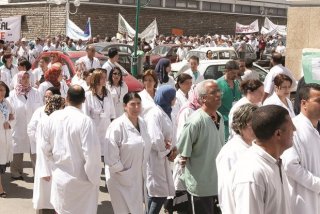Les médecins internes dans la rue
