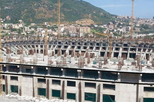 Lors de sa visite du chantier du futur stade de Tizi Ouzou: Le wali exige des Turcs d’achever la construction d’ici fin 2016