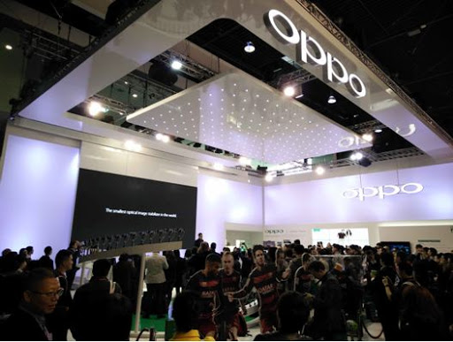 OPPO dévoile sa nouvelle technologie de charge express au Mobile World Congress