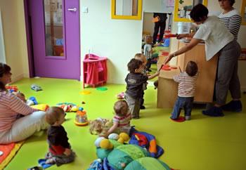 Oran:11 crèches fermées