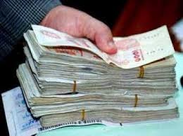 Quelles chances de succès pour l’emprunt obligataire lancé mercredi par Sellal ?