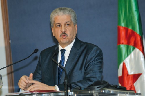 Sellal à El Ahram : « L’Algérie  a fait un saut qualitatif dans la construction démocratique »