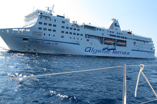 Un grand navire pour transporter les pèlerins aux lieux saints