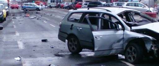 Une bombe explose dans une voiture en plein centre de Berlin et tue le conducteur