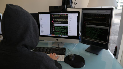 2 cybercriminels arrêtés a Boumerdes