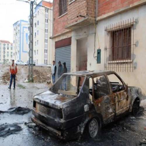 Affrontements sanglants entre des habitants de la cité Benhamza à Hammadi (Alger)