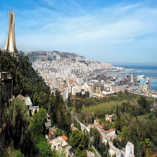 Alger, première ville arabe et africaine sans bidonvilles (Tebboune)