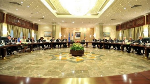 Algérie-France: volonté de hisser les relations économiques au niveau des relations politiques excellentes