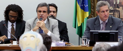 Brésil: La défense de Rousseff ferraille contre une destitution « coup d’Etat »