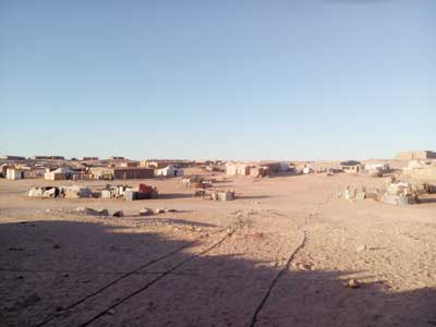 Camp de réfugiés sahraouis de Boujdour  40 ans… Basta !
