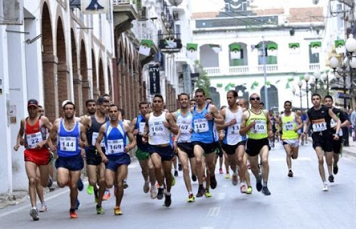 Constantine : près de 390 athlètes à la 25ème édition du semi-marathon Abdelhamid