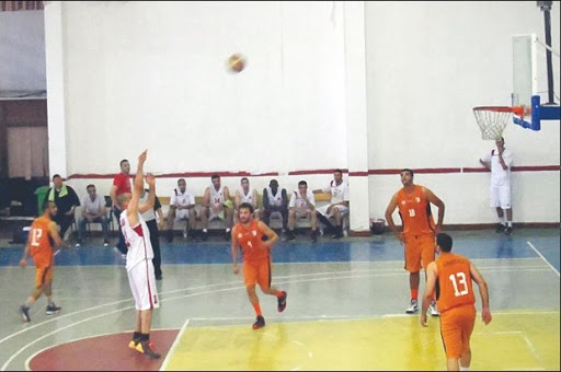 Demi-finale basket-ball GS Pétroliers – NAHD: Le match arrêté pendant près de 30 minutes