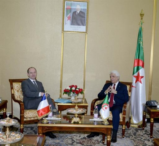 Entretiens entre Louh et Jean Jacques Urvoas