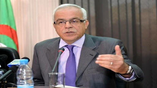 Hamid Grine à propos du rachat du groupe El Khabar par Rebrab  : « On va regarder la loi pour voir si le rachat est légal ou pas »