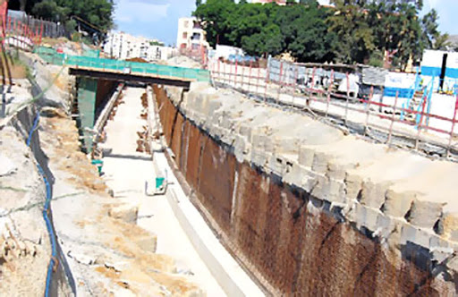 L’extension du Métro d’Alger bloqué à cause d’un port sec appartenant au fils d’un général