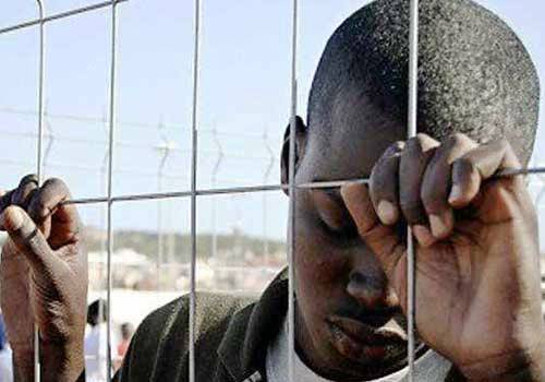 Migrants subsahariens : un coup on les tolère, un coup on les expulse !