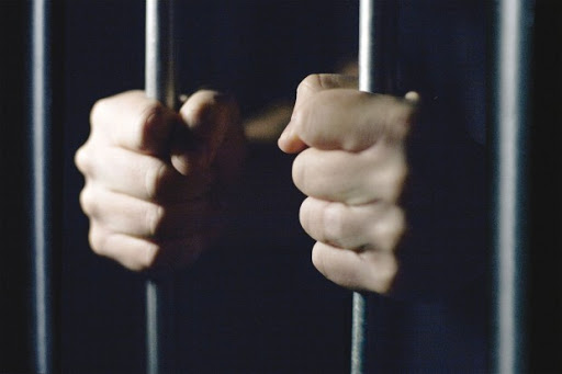 Oran: Cinq ans de prison pour le maçon en chaise roulante