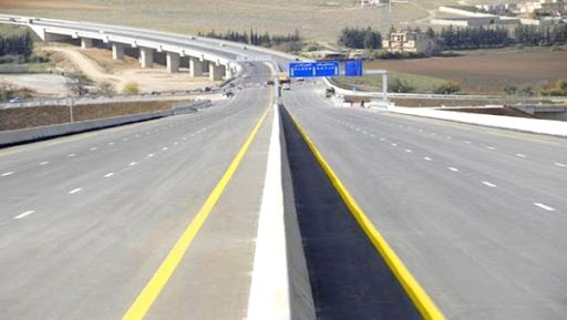 Possibilité de réaliser des autoroutes avec les potentialités nationales