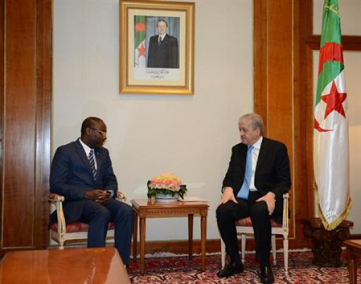 Sellal reçoit le ministre équato-guinéen des Affaires étrangères et de la Coopération