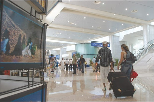 Suite à l’obligation d’effectuer le premier voyage dans le pays qui délivre le visa Air Algérie : le remboursement des billets n’est pas systématique