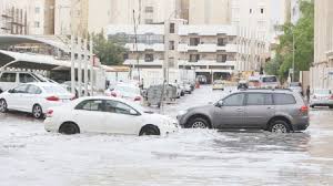 Tempête en Arabie saoudite : inondations et écoles fermées à Riyad